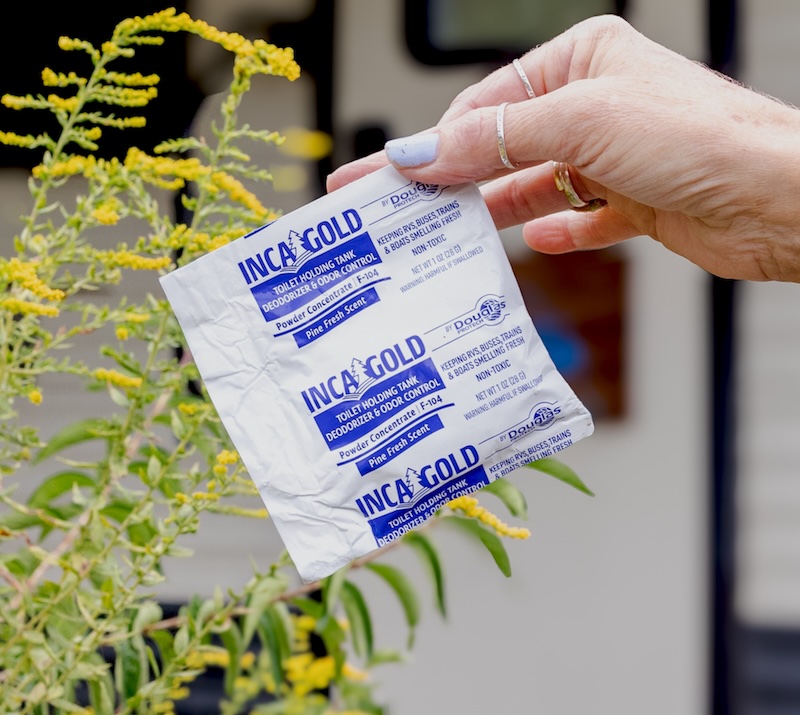 F-104 Inca Gold Powder - Concentrated Toilet Deodorizer & Odor Control